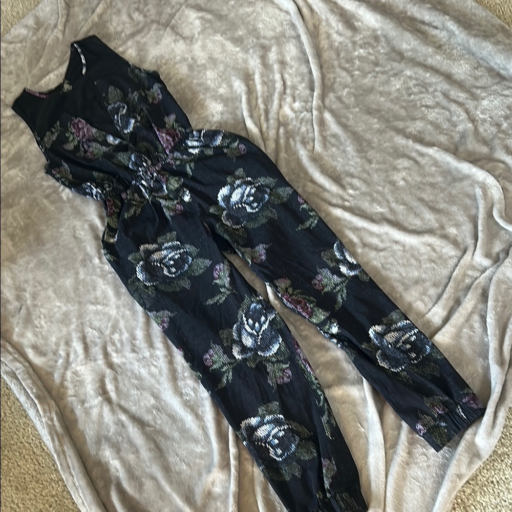 Lululemon party onesie in garden party smooth silver multi